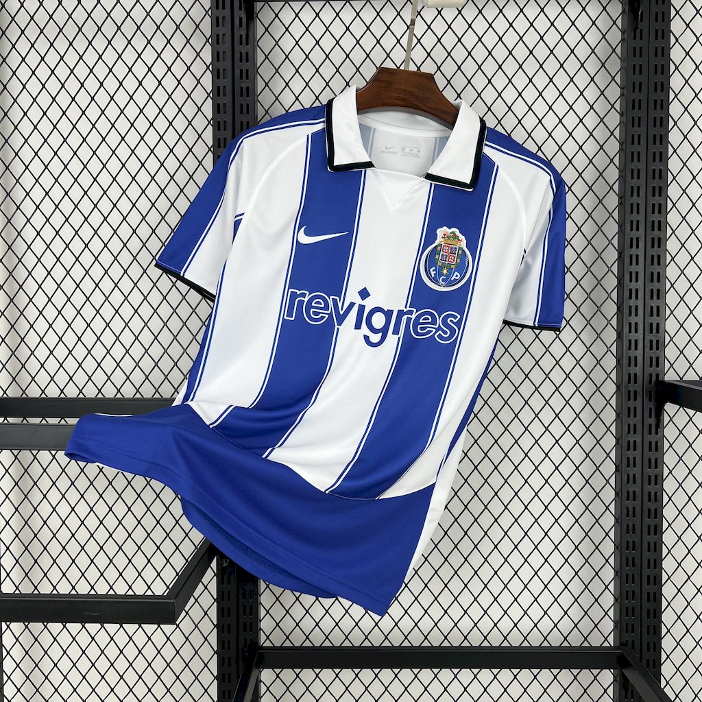 Retro's FC Porto 2003/04 Home Jersey