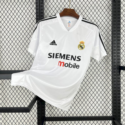 Retro's Real Madrid 2004/05 Home Jersey