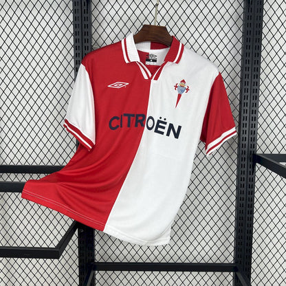Retro's Celta de Vigo 2001/02 Away Jersey