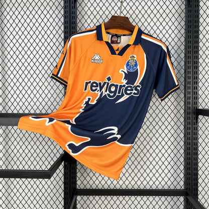 Retro's FC Porto 1997/98 Away Jersey