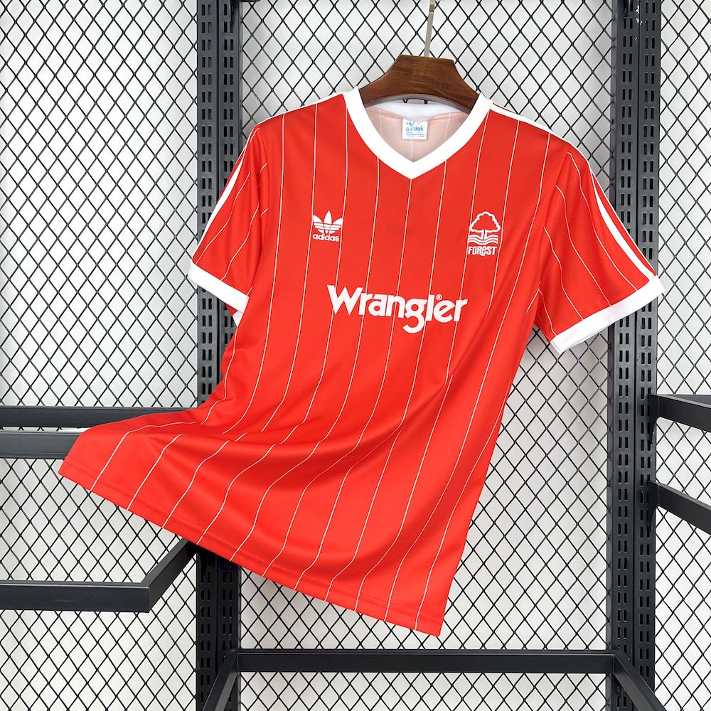 Retro's Nottingham Forest 1982/83 Home Jersey