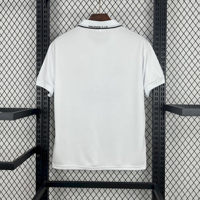 Retro's Valencia CF 1996/97 Home Jersey