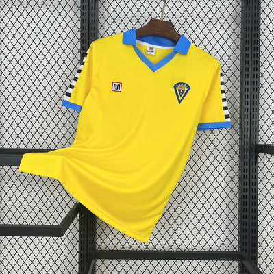 Retro's Cádiz CF 1983/84 Home Jersey