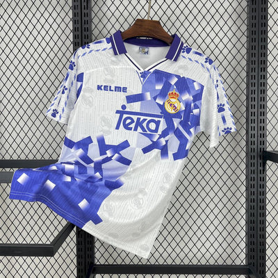 Retro's Real Madrid 1996/97 Third Jersey