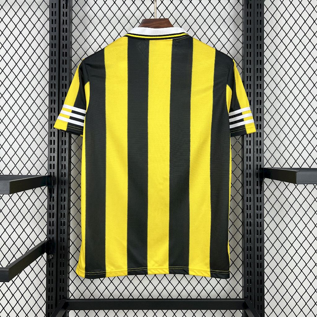 Retro's Real Zaragoza 1996/97 Away Jersey