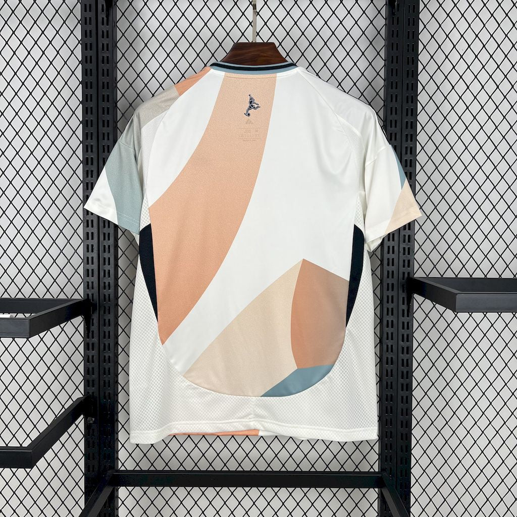 Men’s Spain 2025/26 Away Jersey - Women's Euro Edition