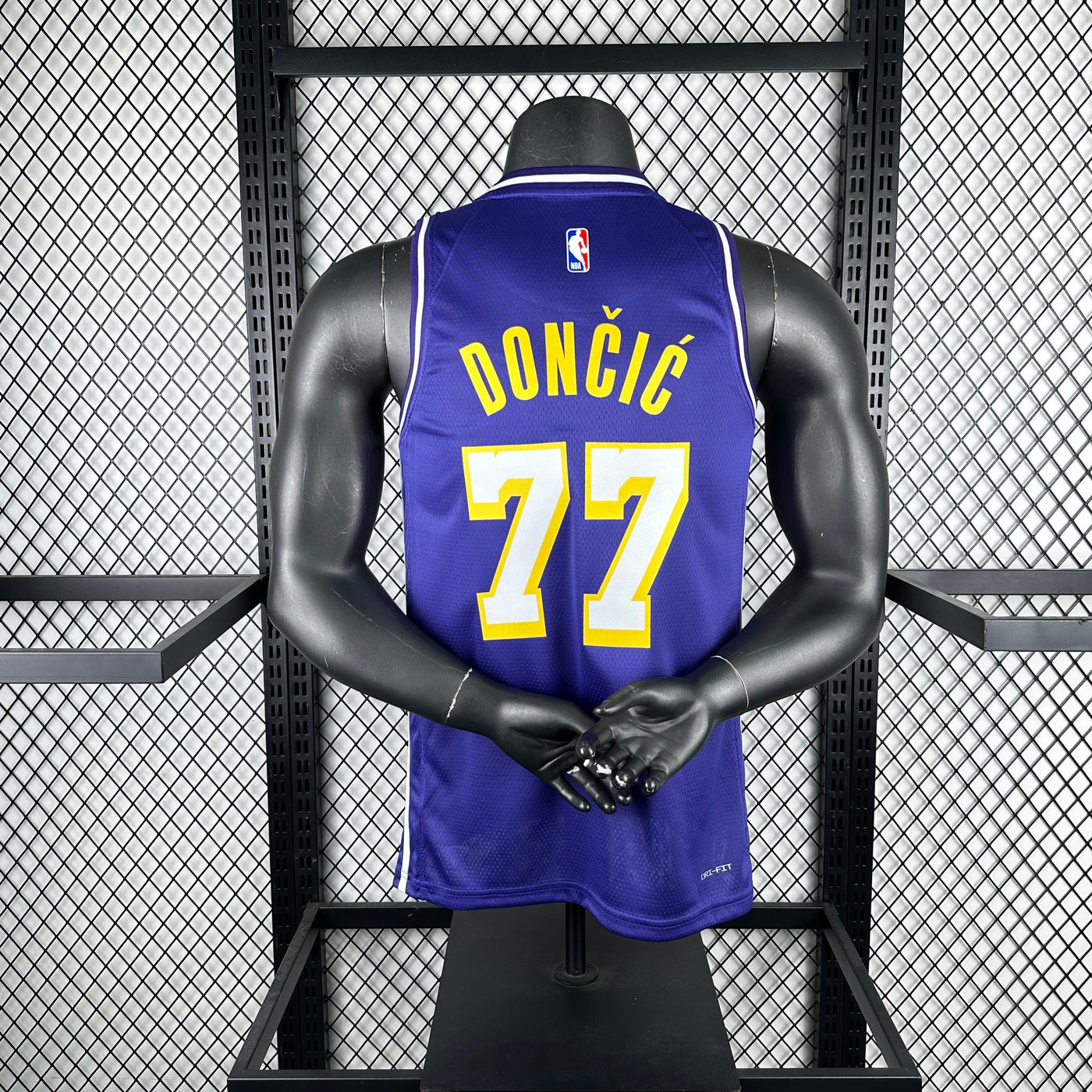 Men’s L.A. Lakers #77 Dončić Jersey – Purple
