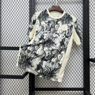 Men’s Manchester City 2025/26 Year of the Horse Special Edition Jersey