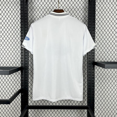Retro's Valencia CF 1995/96 Home Jersey