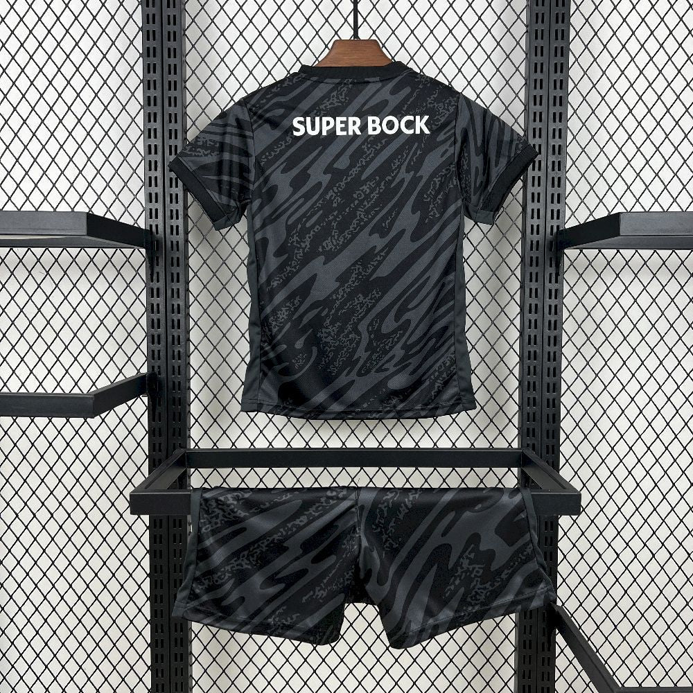 Kid's Sporting CP 2025/26 Black GK Kit