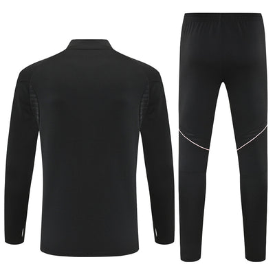 Juventus 2025/26 Half-Zip Training Set – Essential Edition