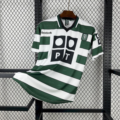 Retro's Sporting CP 2000/01 Home Jersey
